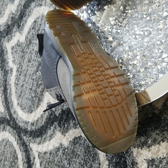 Dr. Martens Mens Wilson Chukka Boot Black and Grey - Picture 3 of 14